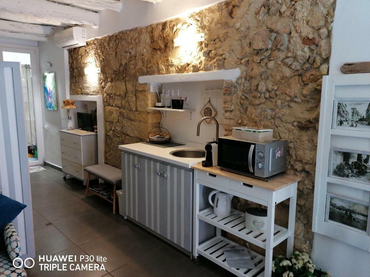 Villa Cozy Loft In The Heart Of Cagliari Extérieur photo