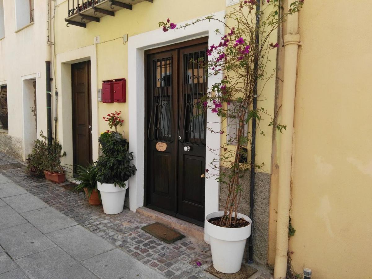 Villa Cozy Loft In The Heart Of Cagliari Extérieur photo